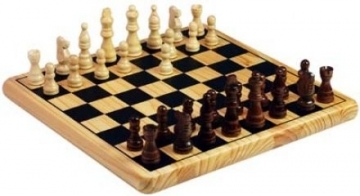 Šachmatai Tactic 14001 metalinėje dėžutėje