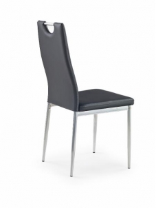 Krēsls viesistabai K202