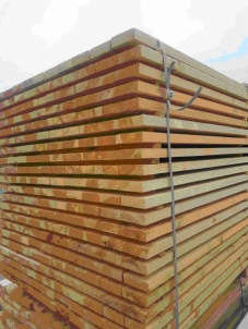 Tašeliai 25*100*3000 - statybinė ne obliuota , nedžiovinta mediena (lentos)
