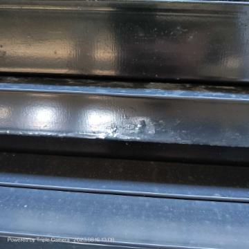 Tvoros stulpas 60x40x2300 mm, cinkuotas, pilkas (RAL7016), su defektais