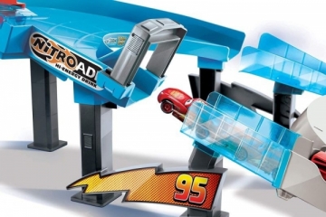 Automobilių trąsa GNW06 Disney Pixar Cars: Rusteze Double Circuit Speedway