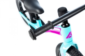 Balansinis dviratukas Karbon First blue-pink 