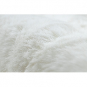 Baltas kailio imitacijos kilimas TEDDY | 120x160 cm