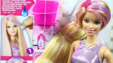 CFN47 Lėlė Mattel Barbie spalvotos sruogos