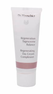 Dieninis cream Dr. Hauschka Regenerating Day Cream Complexion 40ml Creams for face