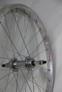Galinis ratas 20 plienin. parallax freewheel įvorė, Alu viengubas ratlankis 28H Bicycle wheels, tires and their details