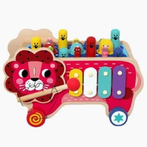 Interaktyvus medinis žaislas - Liūtas