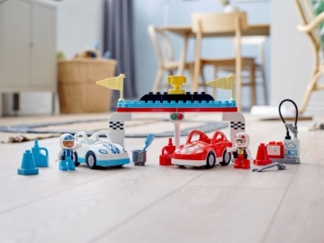 Konstruktorius LEGO DUPLO Lenktyniniai automobiliai 10947
