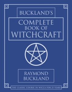 Kortos Bucklands Complete Book of Witchcraft knyga Llewellyn Taro kārtis