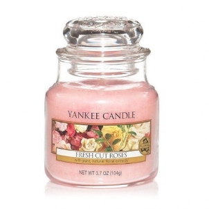 Kvapni žvakė Yankee Candle Fresh Cut Roses 104 g Kvapai namams