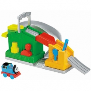 Mattel Fisher Price THOMAS & FRIENDS ACTION TRACKS Y3082