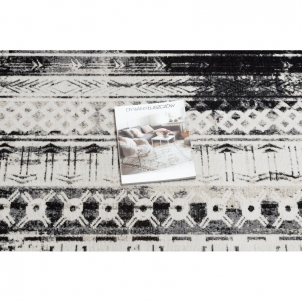 Modernus kilimas su juodais akcentais MUNDO Boho | 140x190 cm