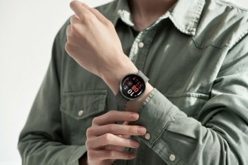 Moteriškas laikrodis Samsung Samsung Galaxy Watch5 PRO 45 mm LTE SM-R925FZKAEUE