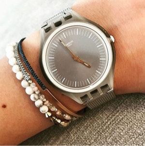 Moteriškas laikrodis Swatch Skinmesh SVOM100M