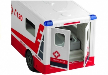 Nuotoliniu būdu valdomas greitosios pagalbos automobilis "Ambulance 120"