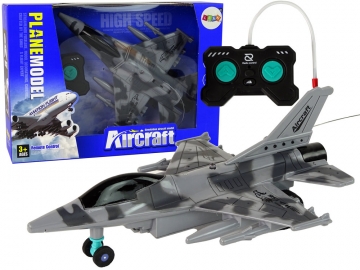 Nuotoliniu būdu valdomas lėktuvas, pilkas Lidmašīnas rotaļlietas
