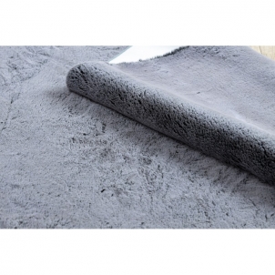 Pilkas kailio imitacijos kilimas LAPIN | 133x180 cm