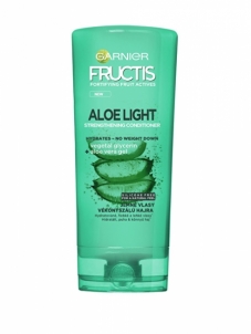 Plaukų conditioner Garnier Hair Balm with Aloe Vera ( Strength ening Conditioner) 200 ml Conditioning and balms for hair