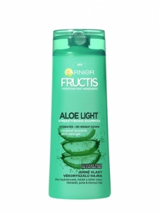 Plaukų šampūnas Garnier Strengthening shampoo with aloe vera for fine hair Fructis 400 ml 