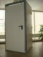 Ugunsdrošas durvis EI60 R10 RAL 9010 (2100 mm). Ugunsdrošās durvis