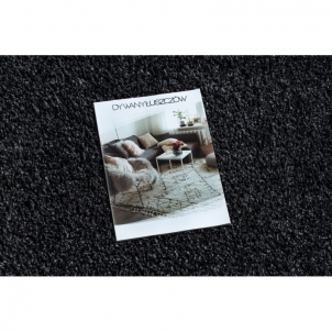 Tamsiai pilkas kilimas su kutais kraštuose BERBER | 140x190 cm 