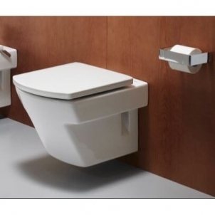 Toilet Roca Hall with slow close cover