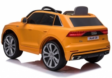 Vaikiškas vienvietis elektromobilis "Audi Q8", lakuotas geltonas