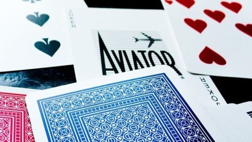 Aviator Standard pokerio kortos (Raudonos) paveikslėlis 4 iš 6