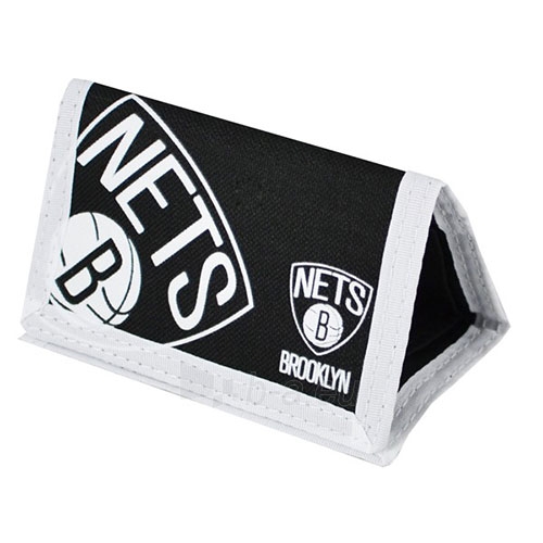 Brooklyn Nets piniginė (juoda su logotipu) paveikslėlis 3 iš 4