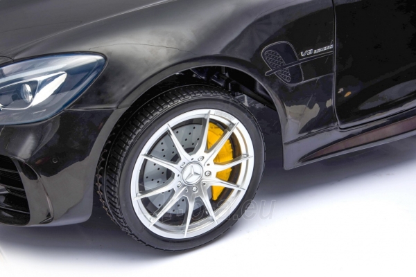 Vienvietis elektromobilis Mercedes-Benz GT R 4x4, juodas lakuotas paveikslėlis 8 iš 29
