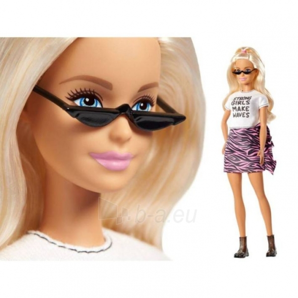 Lėlė Barbie Fashionistas Doll with Long White Blonde Hair Wearing Graphic T-Shirt GHW62 paveikslėlis 3 iš 6
