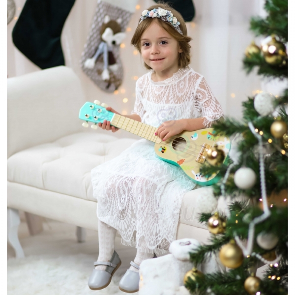 Medinė vaikiška gitara - Tooky Toy paveikslėlis 8 iš 11