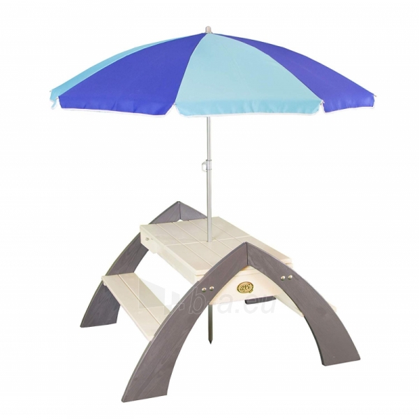 Medinis pikniko stalas su skėčiu paveikslėlis 1 iš 5