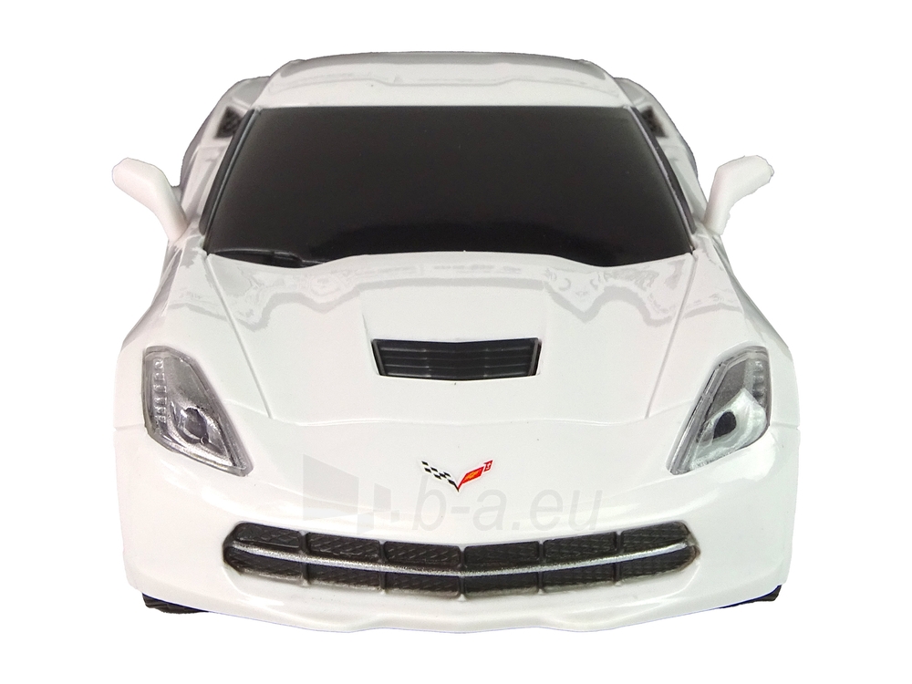 Nuotoliniu būdu valdomas Corvette C7 1:24 automobilis, baltas paveikslėlis 4 iš 8