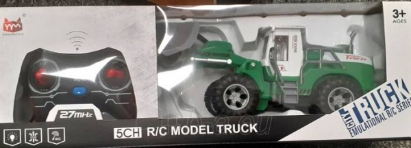 Nuotoliniu būdu valdomas žaislinis traktorius paveikslėlis 1 iš 1