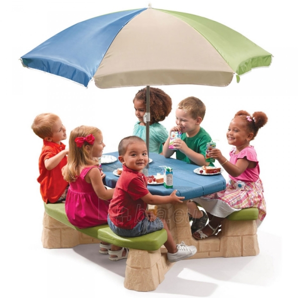 Pikniko stalas su skėčiu Step2 paveikslėlis 2 iš 3