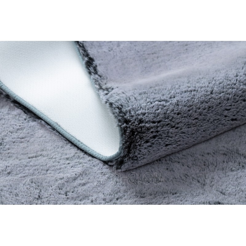 Pilkas kailio imitacijos kilimas LAPIN | 120x160 cm paveikslėlis 14 iš 16