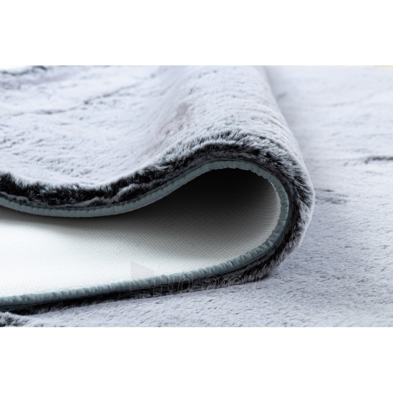 Pilkas kailio imitacijos kilimas LAPIN | 160x220 cm paveikslėlis 11 iš 16