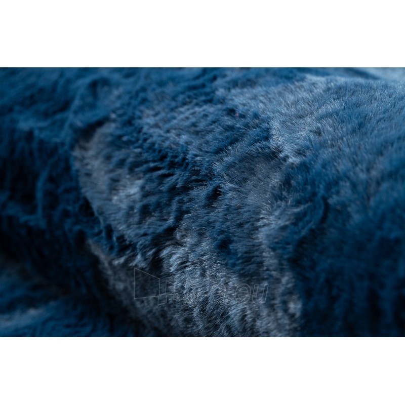 Tamsiai mėlynas kailio imitacijos kilimas POSH | 50x80 cm paveikslėlis 15 iš 17