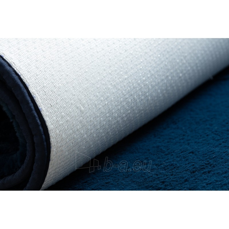 Tamsiai mėlynas kailio imitacijos kilimas POSH | 50x80 cm paveikslėlis 7 iš 17