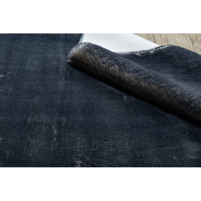 Tamsiai pilkas kailio imitacijos kilimas LAPIN | 133x180 cm paveikslėlis 12 iš 16