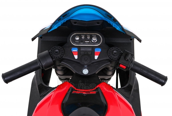 Vaikiškas elektrinis motociklas - BMW HP4, raudonas paveikslėlis 6 iš 15